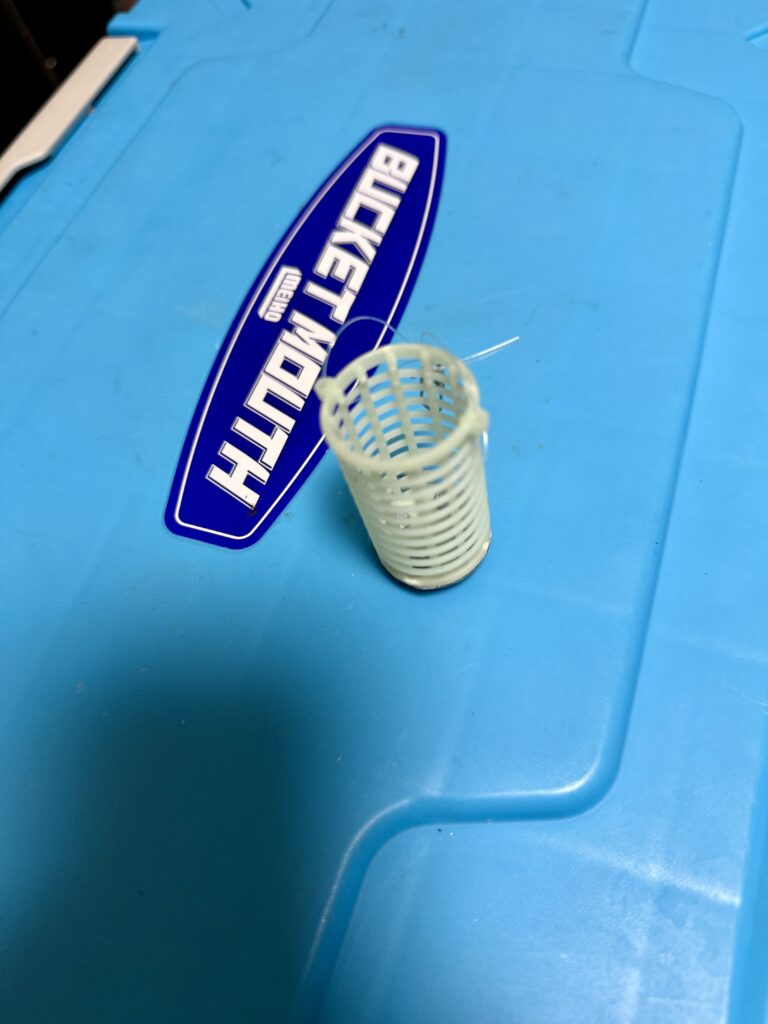サビキ用オモリ付きカゴ